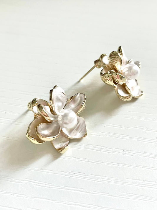 Louisiana Southern Magnolia Everyday Earrings
