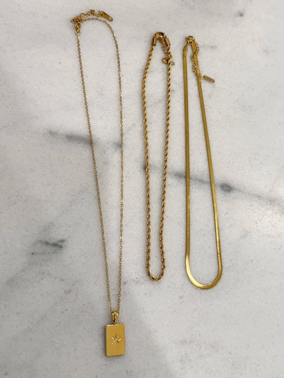 SCARLETT NECKLACE