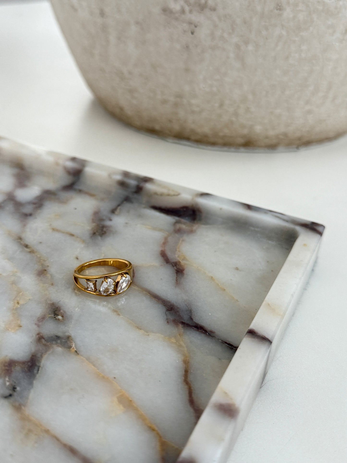 MORGAN RING