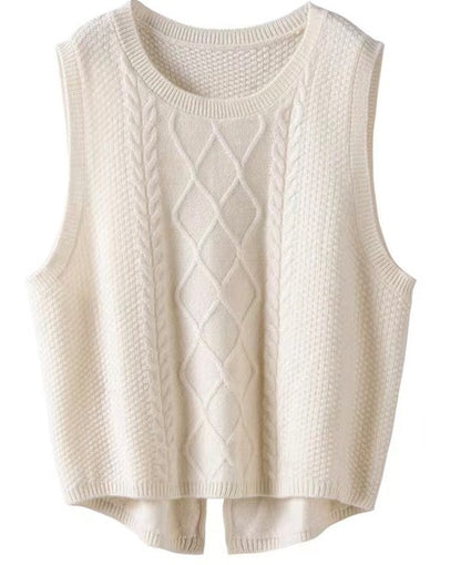 Cable Knit Slit Sweater Vest