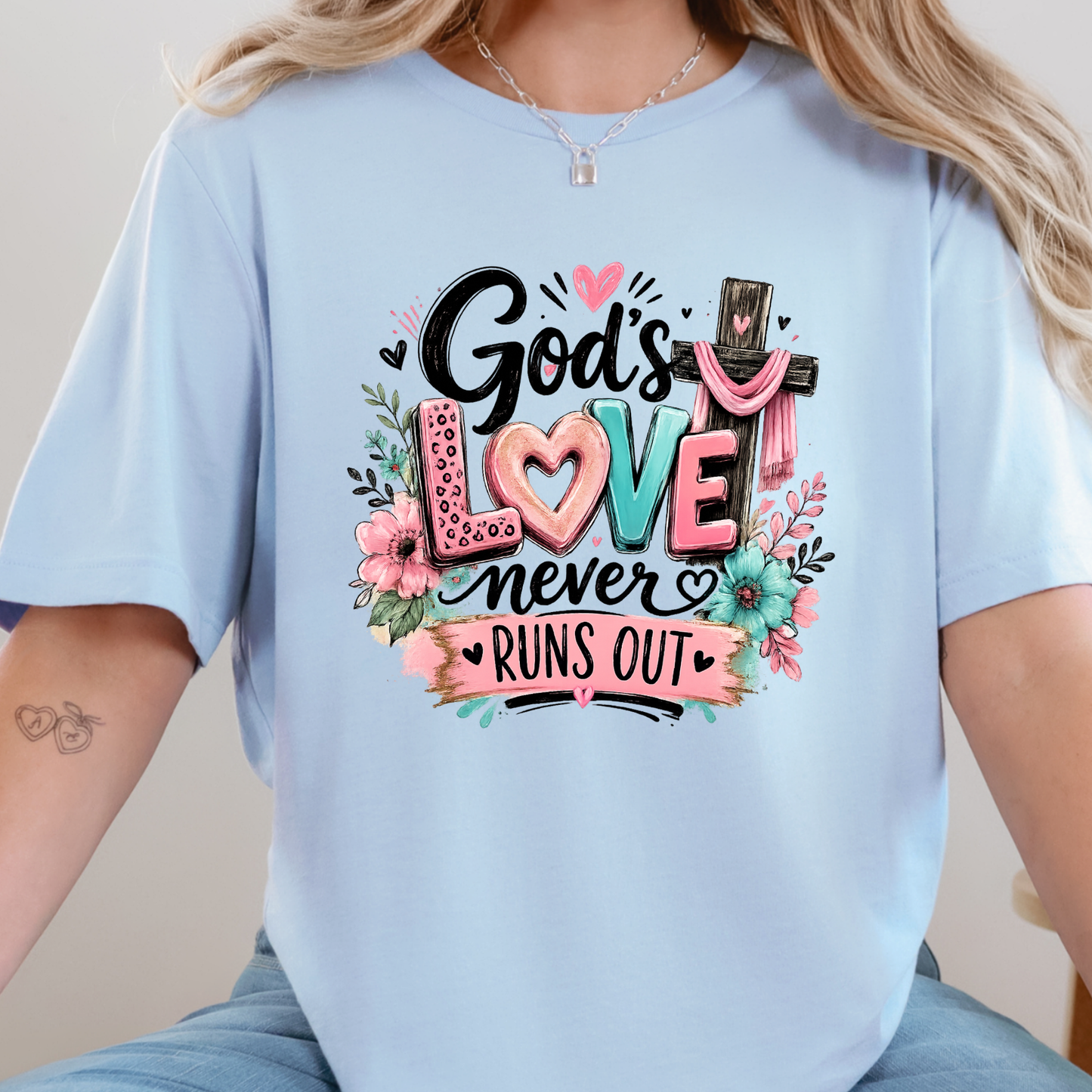 Wholesale God's Love Never Runs Out Graphic Tee - Baby Blue