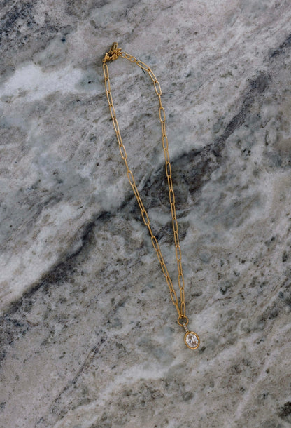 STELLA NECKLACE