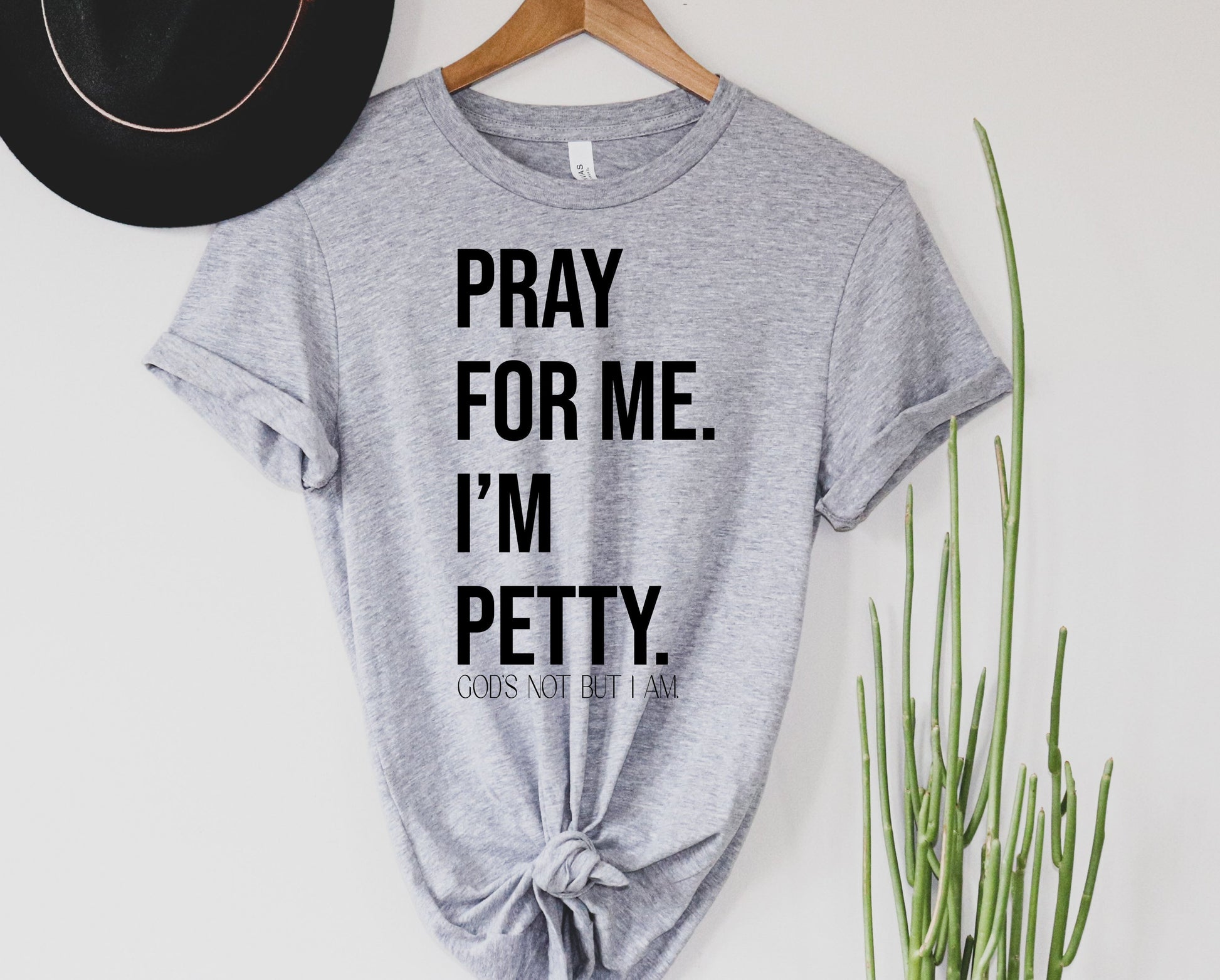 Wholesale I'm Petty Graphic Tee - Black Sweatshirt