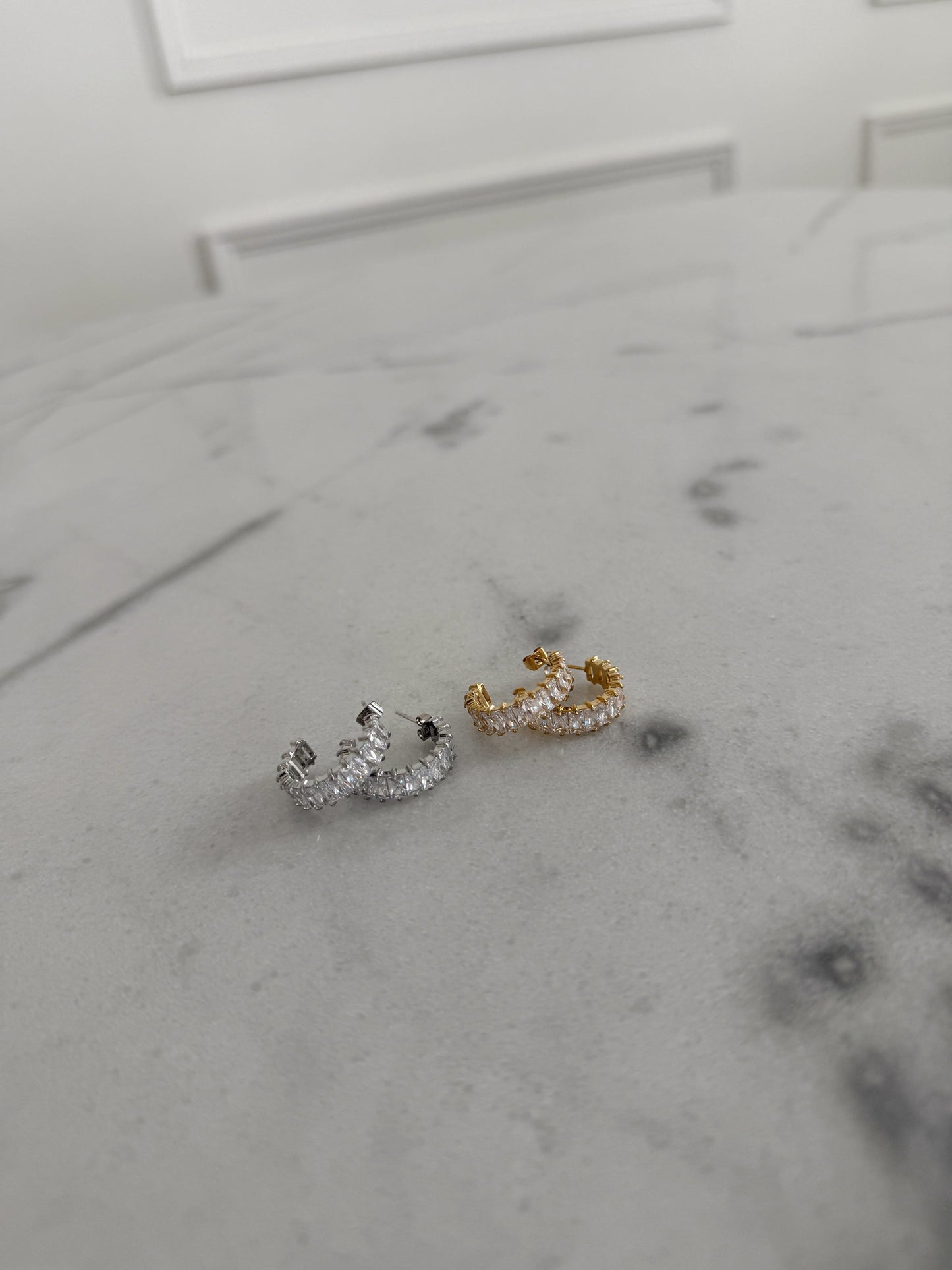 VANESSA EARRINGS