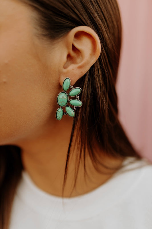 Turquoise Cluster Stud EarringsTurquoiseOS