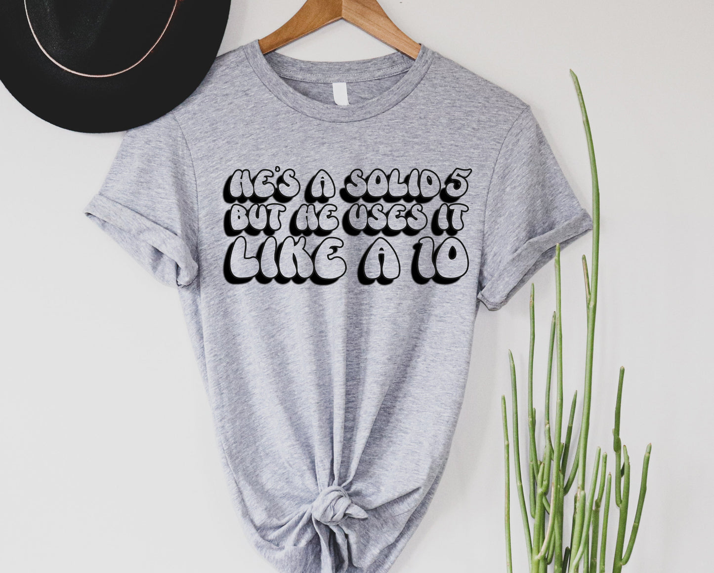 Wholesale Uses it Like a 10 Graphic Tee - White